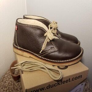 Duckfeet Grena Ankle Boots size 39 in Chocolate